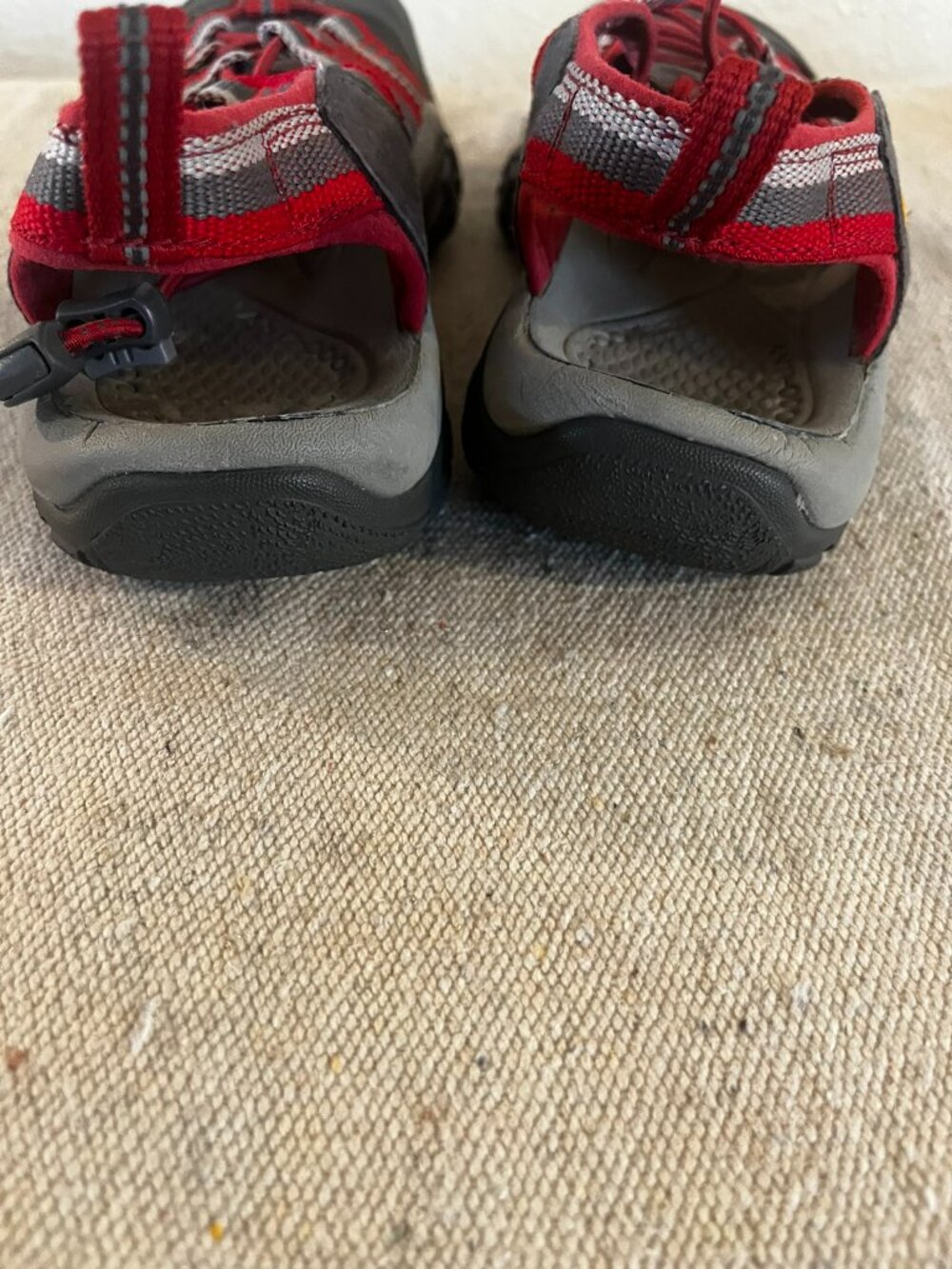 Keen Woman's Newport H2 Outdoor Summer Sandals Sz 7 - Picture 6 of 10